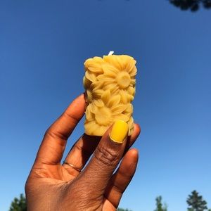 3” Sunflower Pillar Beeswax Candle🌻✨